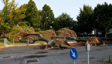 La forza del maltempo del 22 luglio su Alfonsine (foto Davide Guerrini)
