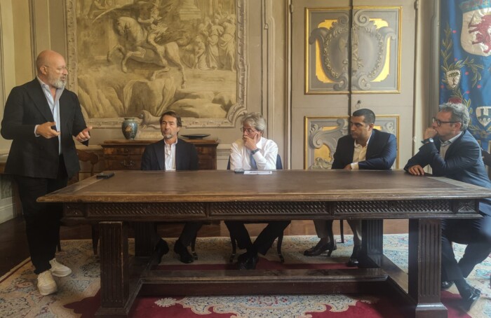 Incontro A Faenza Bonaccini Guberti,Gentiloni, De Pascale, Isola