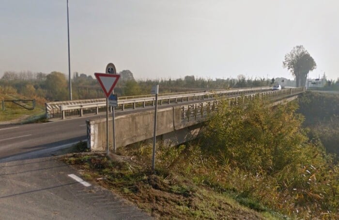 Ponte Sul Montone Tra Ragone San Pancrazio