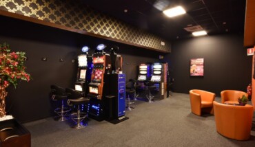 Slot
