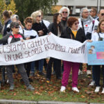 Manifestazione in viale Randi a sostegno del veterinario Mauro Guerra a processo per maltrattamento di animali