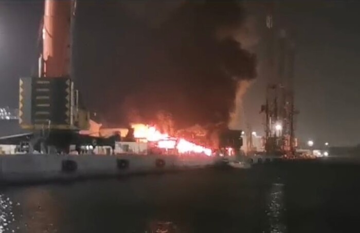 391738895 877895117027864 4423107989330795465 N