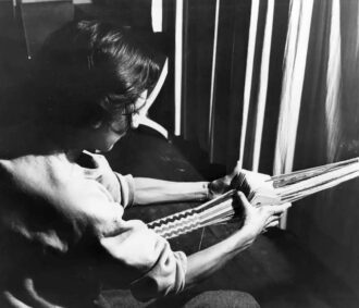 Anni Albers Al Telaio.