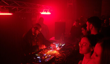 Scatto Durante Il Back To Back Tra Lee Gamble E Low Jack A Club Adriatico, Ravenna (30.04.2022) Foto Di Marco Parollo.