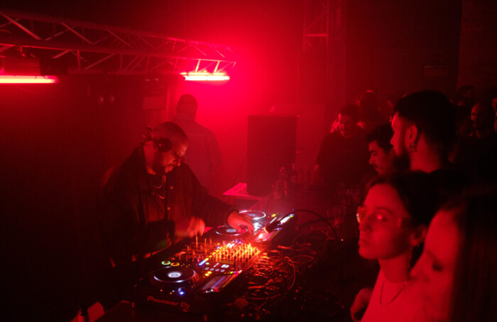 Scatto Durante Il Back To Back Tra Lee Gamble E Low Jack A Club Adriatico, Ravenna (30.04.2022) Foto Di Marco Parollo.