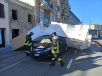 Impalcatura cantiere via San Mama