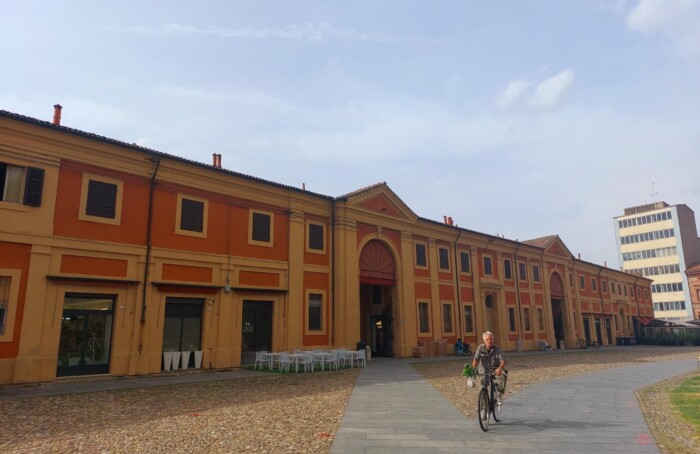 Lato Pavaglione