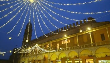 Piazza Faenza Natale
