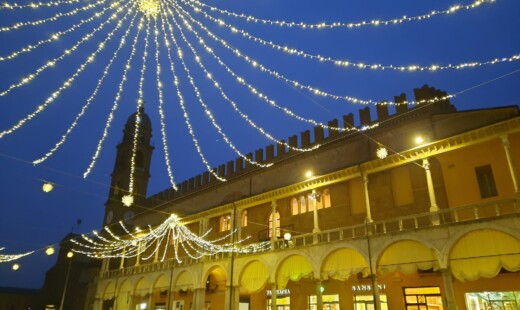 Piazza Faenza Natale
