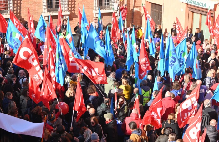 Piazzaxxsettembre Sciopero17novembre