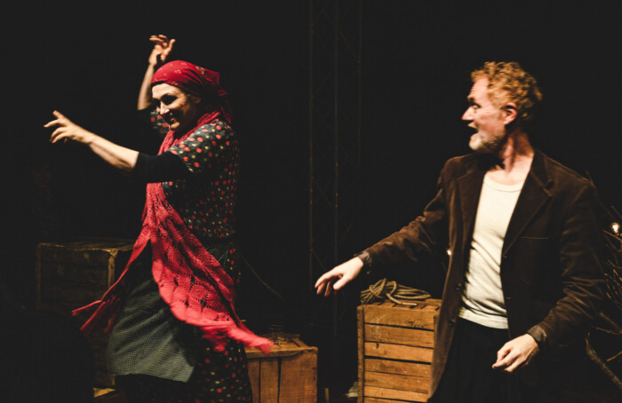 Teatro Dell'Orsa, Cuori Di Terra Foto Di Gaetano Nenna