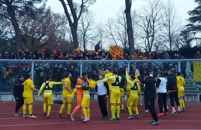 Ravenna Fc Imolese Esulta