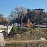 Il ponte delle Grazie a Faenza, danneggiato dalla piena del fiume Lamone