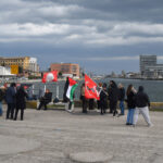 Manifestazione traffici armi porto Ravenna