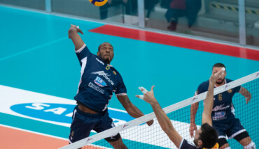 VOLLEY PALLAVOLO. Consar RCM Ravenna BCC Castellana Grotte 3 1.