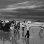 La spiaggia di Vung Tau, un tempo chiamata Cap Saint Jacques, da cui è salpata la maggior parte dei boat people vietnamiti, Vietnam meridionale, 1995, © Sebastião Salgado / Contrasto
