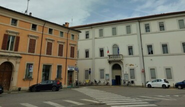 Angolo Piazza Trisi Piazza Cavour 