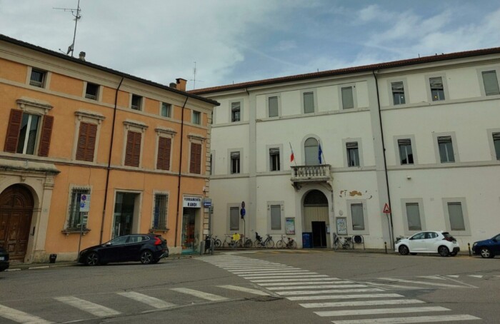 Angolo Piazza Trisi Piazza Cavour