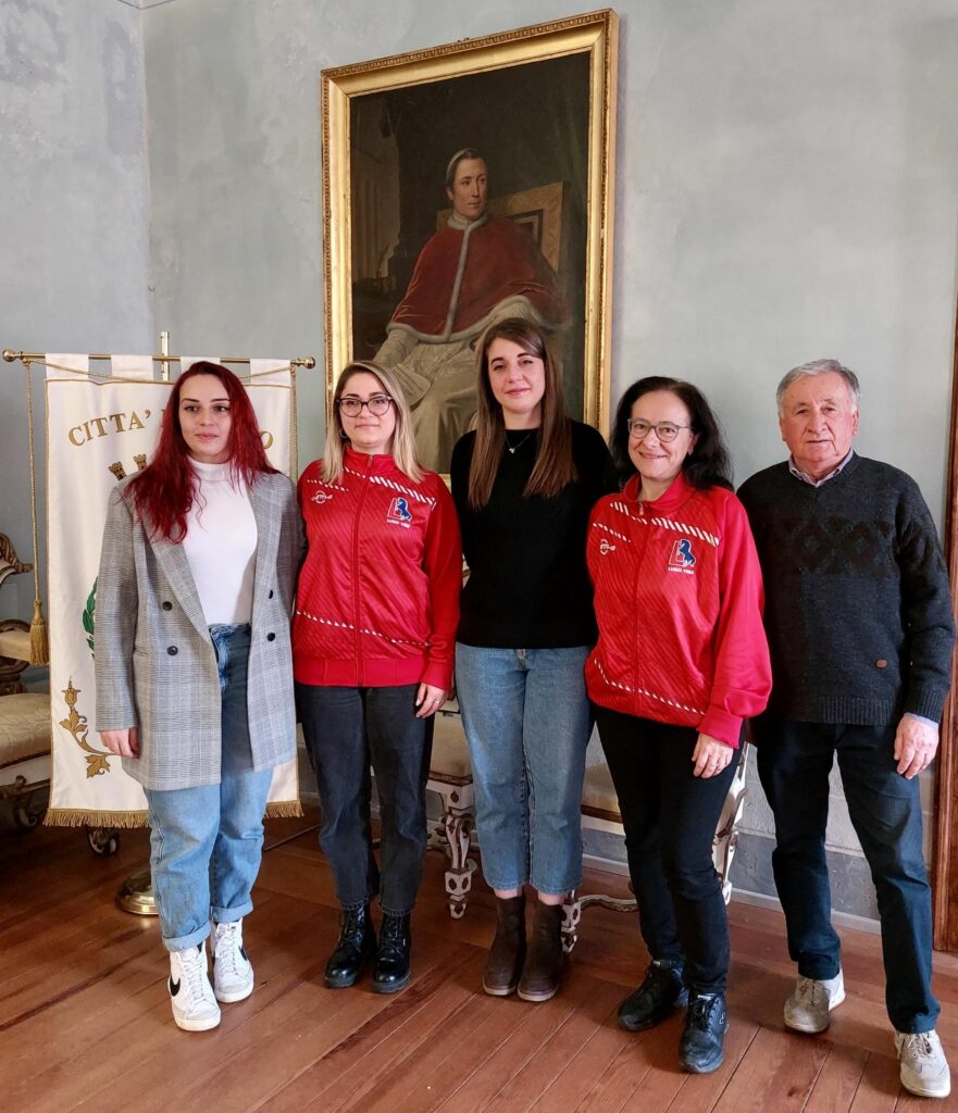Da Sx A Dx Marika Di Nella Valeria Tafuri Assessora Gallegati Barbara Bordini Lugo1982 Ivan Rossi