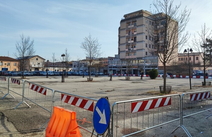 Piazza XIII Giugno