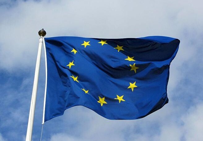 63 Bandiera Unione Europea Ue KUSD U33401300320595yhE 656x492@Corriere Web Sezioni