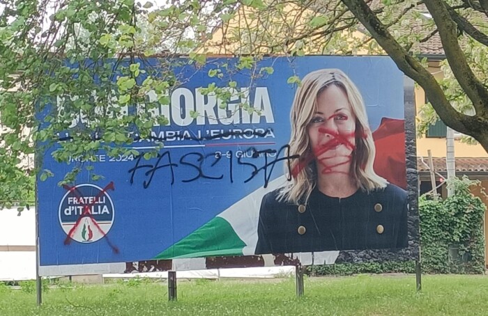 Manifesto Vandalizzato 1