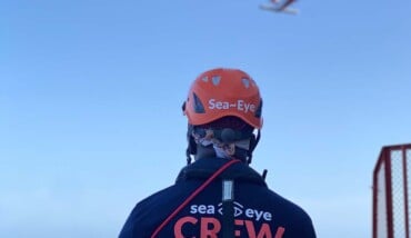 Elicottero Sea Eye Crew