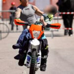Motociclista Pediatria Bambino