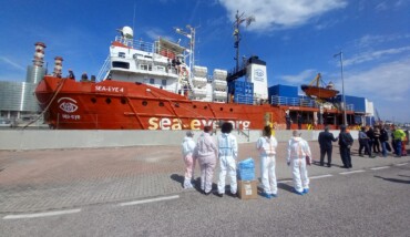 Nave Sea Eye Sbarco Migranti