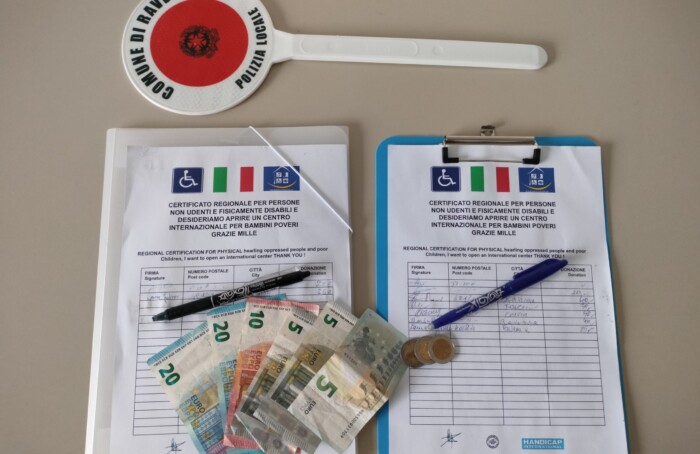Foto Accattonaggio