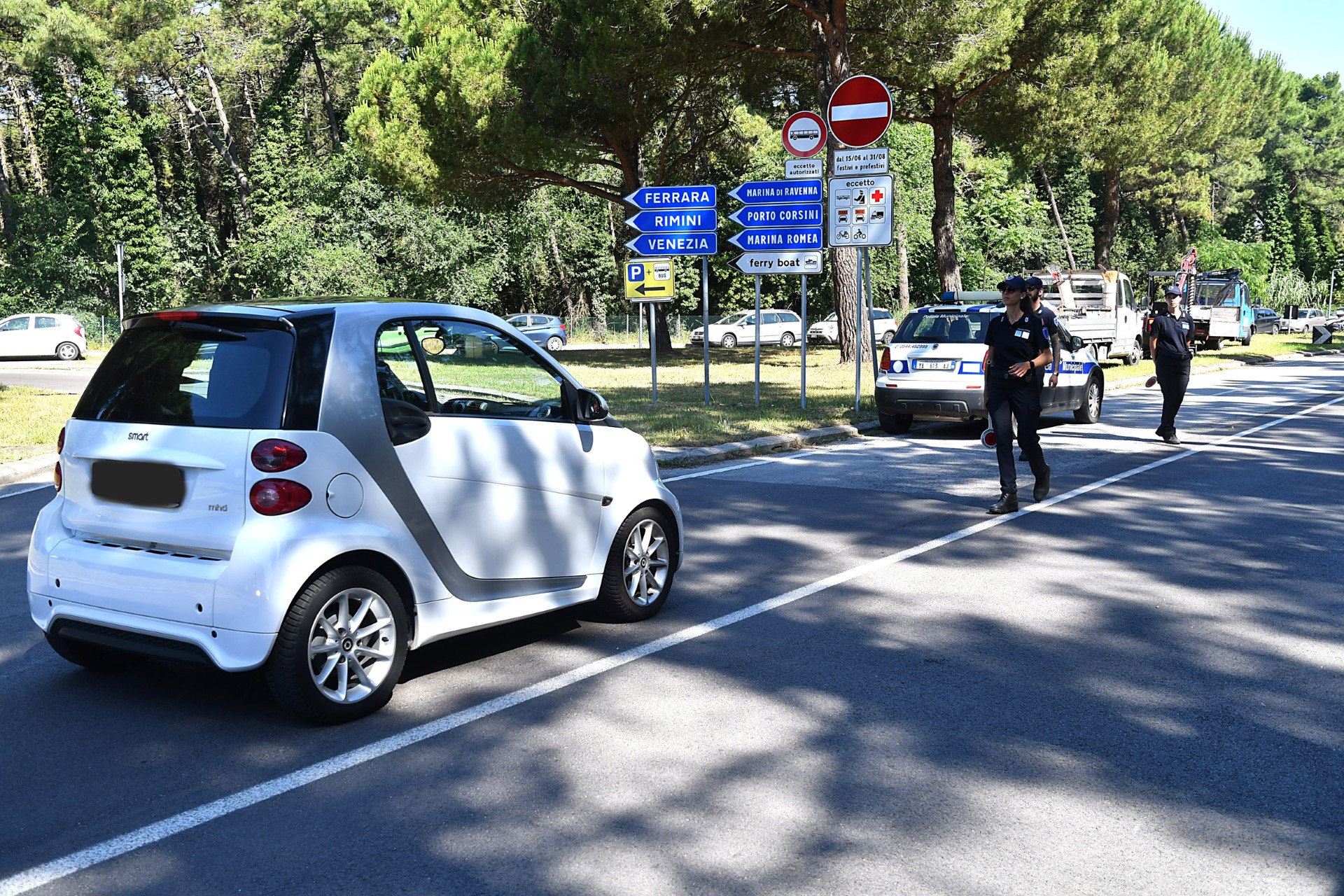 Senso Unico Viale Nazioni 1
