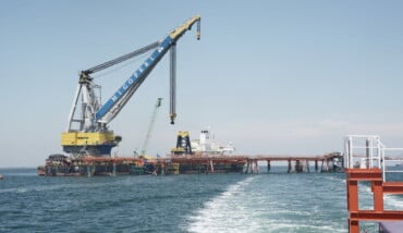 Lavori Alla Piattaforma Al Largo Di Punta Marina Per L'attracco Del Rigassificatore Snam
