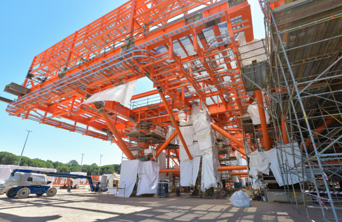 Il Cantiere Navale Di Rosetti Marino Per La Costruzione Della Piattaforma Del Rigassificatore
