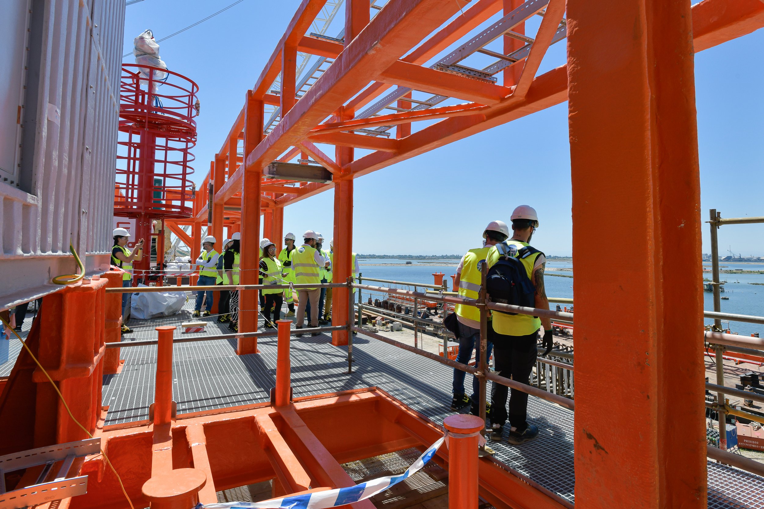 Il Cantiere Navale Di Rosetti Marino Per La Costruzione Della Piattaforma Del Rigassificatore
