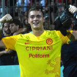 Gabriele Fresia, Classe 2005. Cresciuto Nel Settore Giovanile Della Sampdoria, Il Portiere è Passato Al Vado E Ha Difeso La Porta Dei Liguri In 60 Occasioni In D Con 25 Clean Sheet Contribuendo Alla Vittoria Dei Playoff Nelle Stagioni 2022 23 E 2023 24.