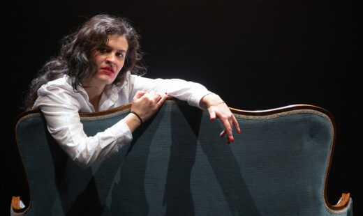 Teatro D'Inverno BLUSH