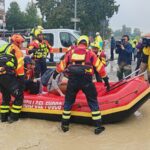 Vigili Del Fuoco Gommone Faenza Allagata Alluvione 2024