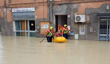 Vigili Del Fuoco Gommone Faenza Alluvione 2024