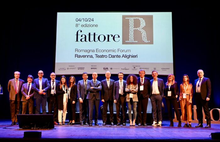 Gruppo Partecipanti E Organizzatori