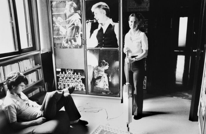 Liliana Barchiesi, Dalla Serie Le Casalinghe, Milano, 1979. Stampa Gelatina Bromuro D’argento, 20x30cm (2)