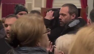Serra Potere Al Popolo