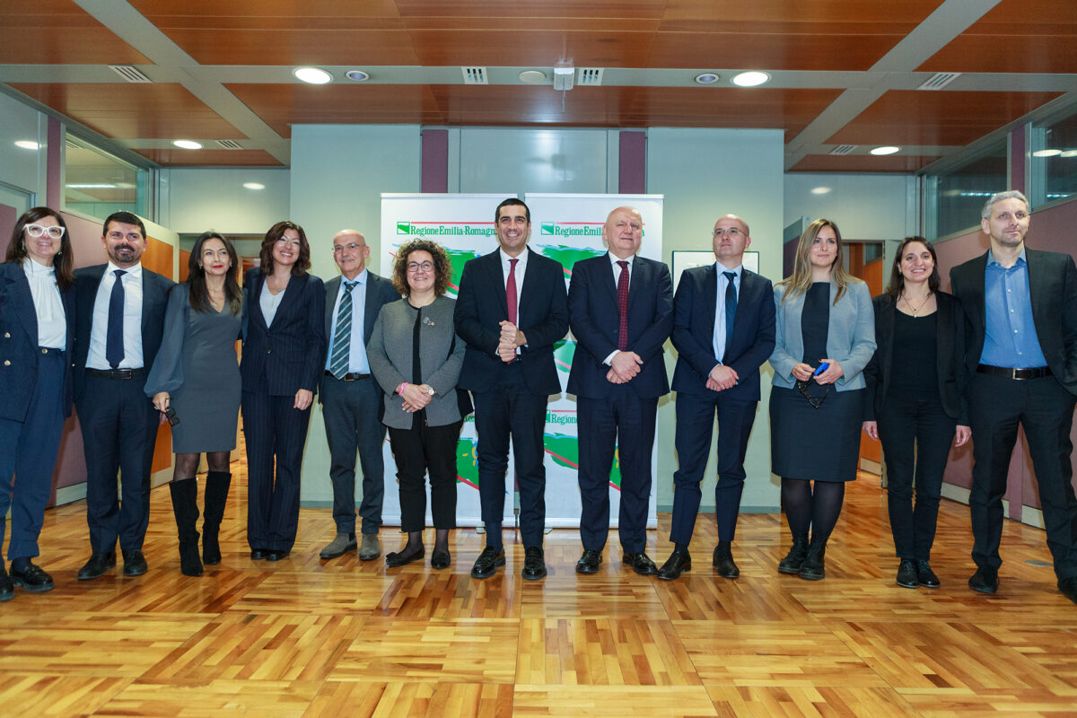 Il Presidente De Pascale Con La Nuova Giunta 2