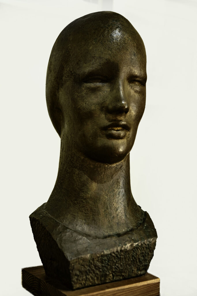 Domenico Rambelli, Busto Di Miss Miller, 1926, Bronzo Su Supporto Ligneo, 58x30x33 Cm PH Sergio Goglia