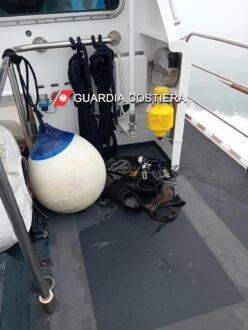 Guardia Costiera Attrezzatura SUB