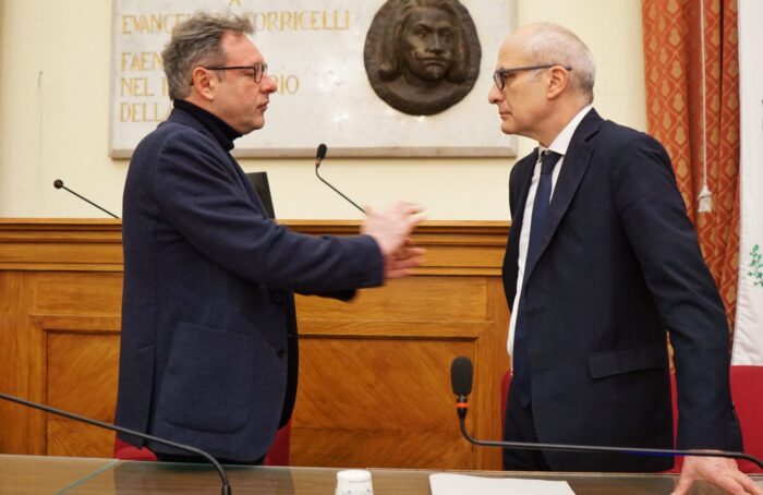 Commissario Curcio E Sindaco Isola