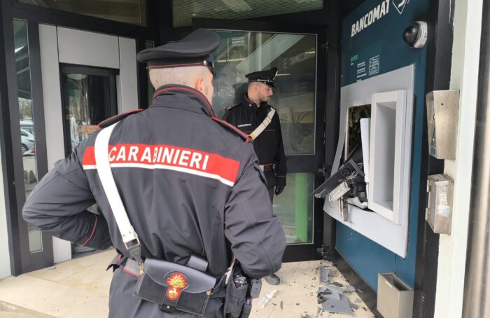 Bancomat Bagnacavallo Carabinieri