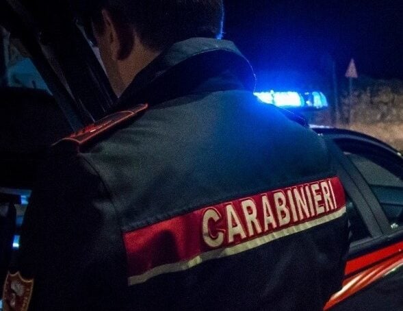 Carabinieri Auto Notte 1