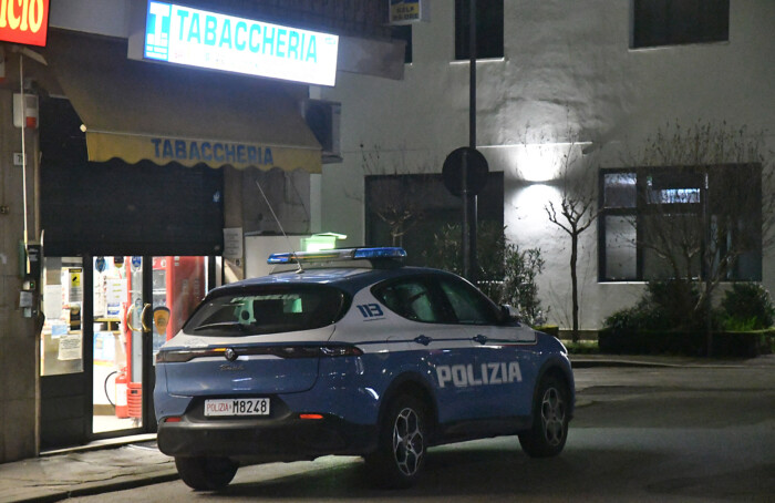 Rapina Tabacchi Via Faentina