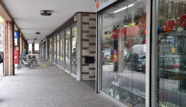 I Portici Di Via Carducci Al Quartiere Isola San Giovanni 