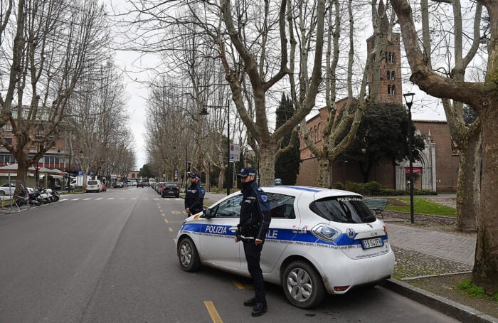 Controlli Della Polizia Locale In Viale Farini